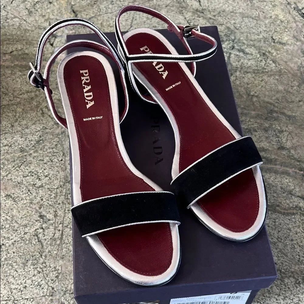 Prada Women's Black and Cream Sandals
